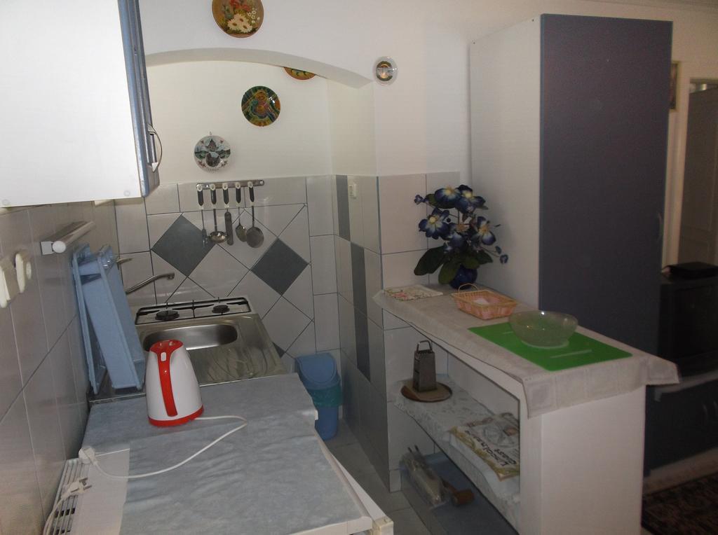 Neda apartment Murter Bagian luar foto